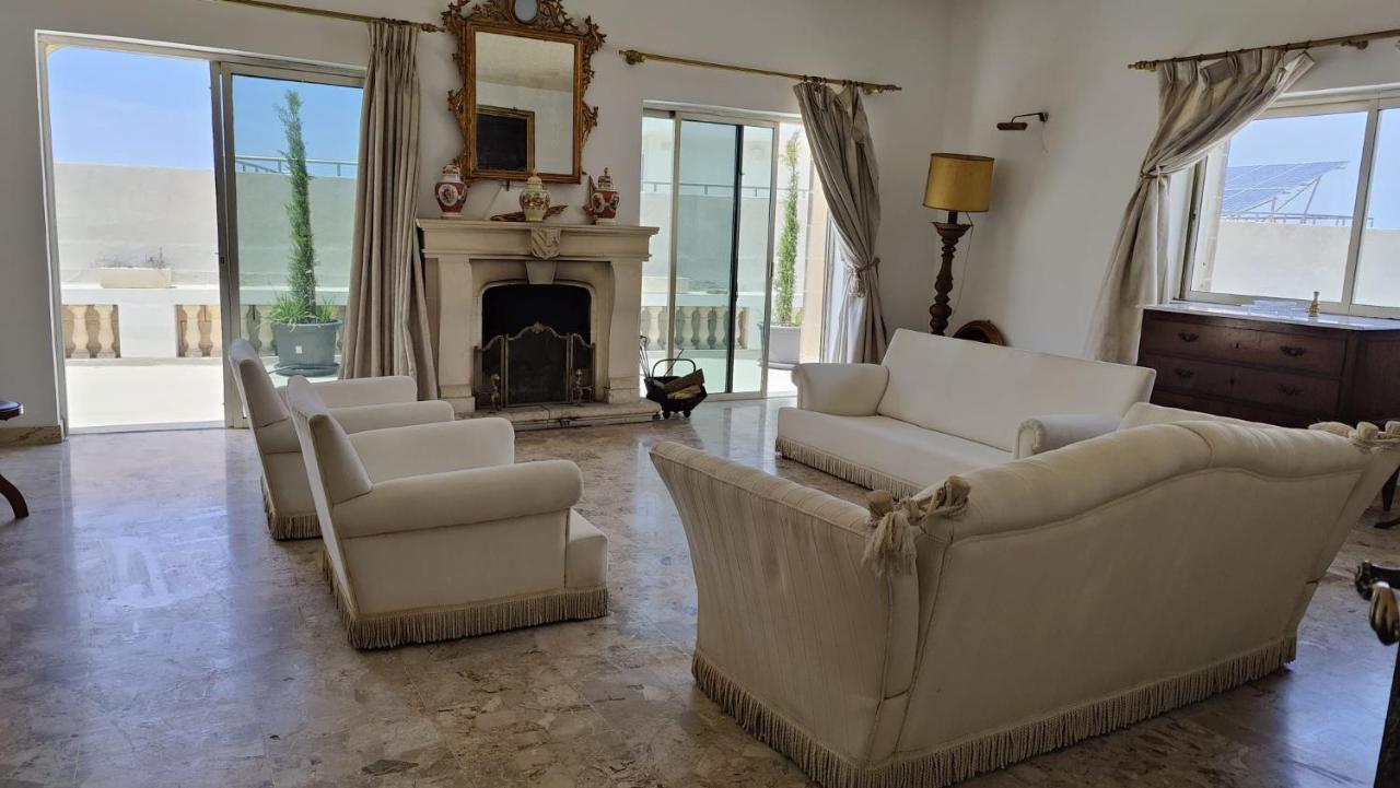 Stunning Villa With Pool, Table Tennis, Table Soccer And A Pool Table Naxxar Ngoại thất bức ảnh