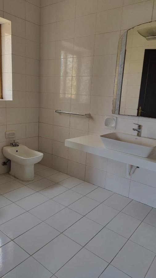 Stunning Villa With Pool, Table Tennis, Table Soccer And A Pool Table Naxxar Ngoại thất bức ảnh