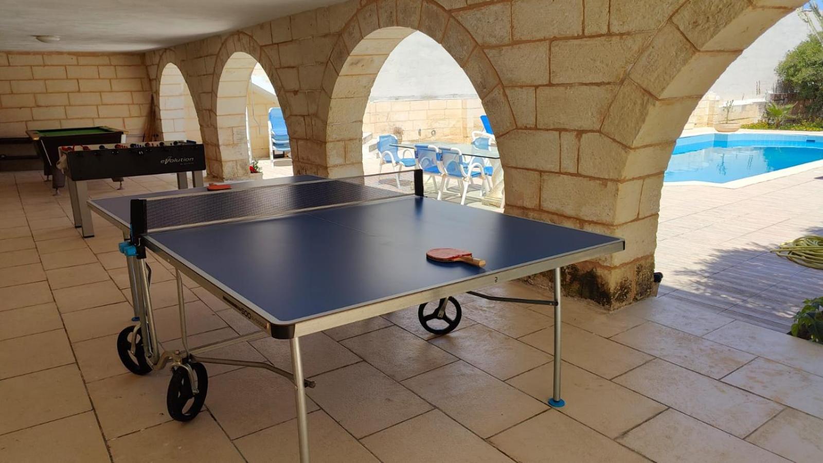 Stunning Villa With Pool, Table Tennis, Table Soccer And A Pool Table Naxxar Ngoại thất bức ảnh